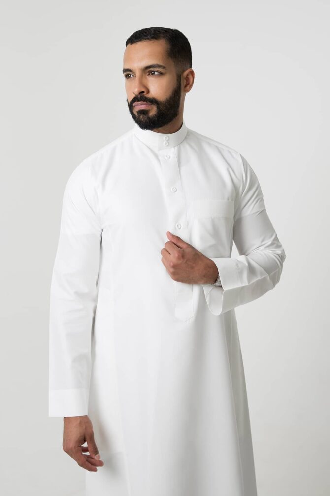 Classic-Thobe-Cream-Buttons-plain-Triangular-round-collar-3