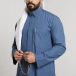 ثوب أعمال لون كحلي, ياقة قلاب
