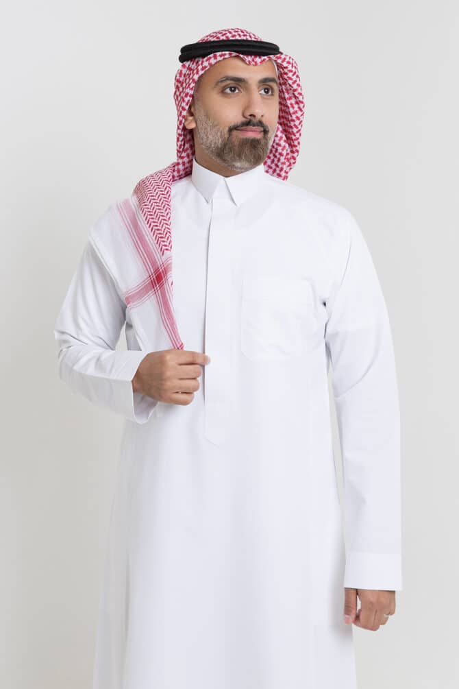 fakher-fino-white-qalab-classic-collar-zipper-1