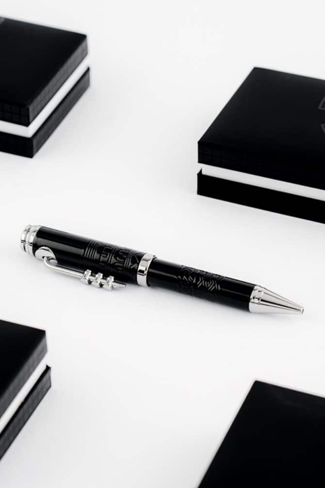 Versace-Black-Pen-Alshiaka-3
