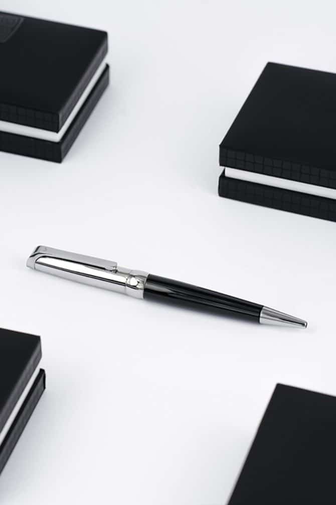 Versace-Pen-Silver-&-Black-Alshiaka-3