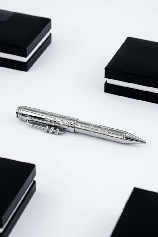 Versace-Silver-Pen-Alshiaka-3