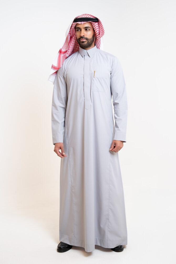 ⁦ثوب الشياكة الرجالي نص وقفة, ياقة قلاب, ثوب أعمال رمادي⁩ - الصورة ⁦3⁩