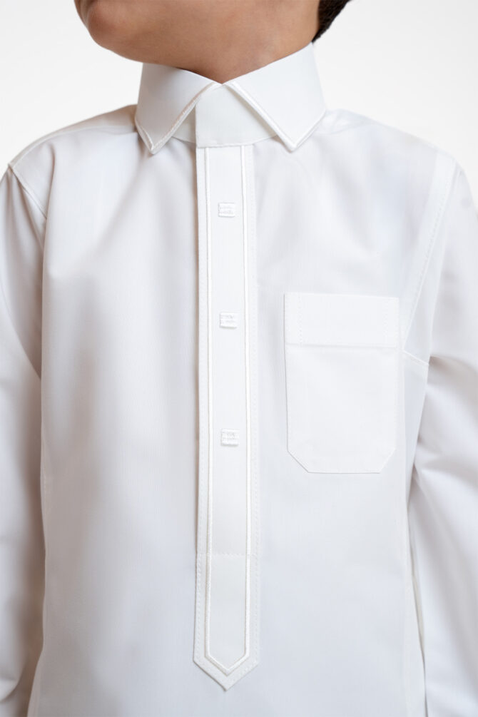 Al Shiaka Embroidered Thobe – Creamy for kids - Image 5