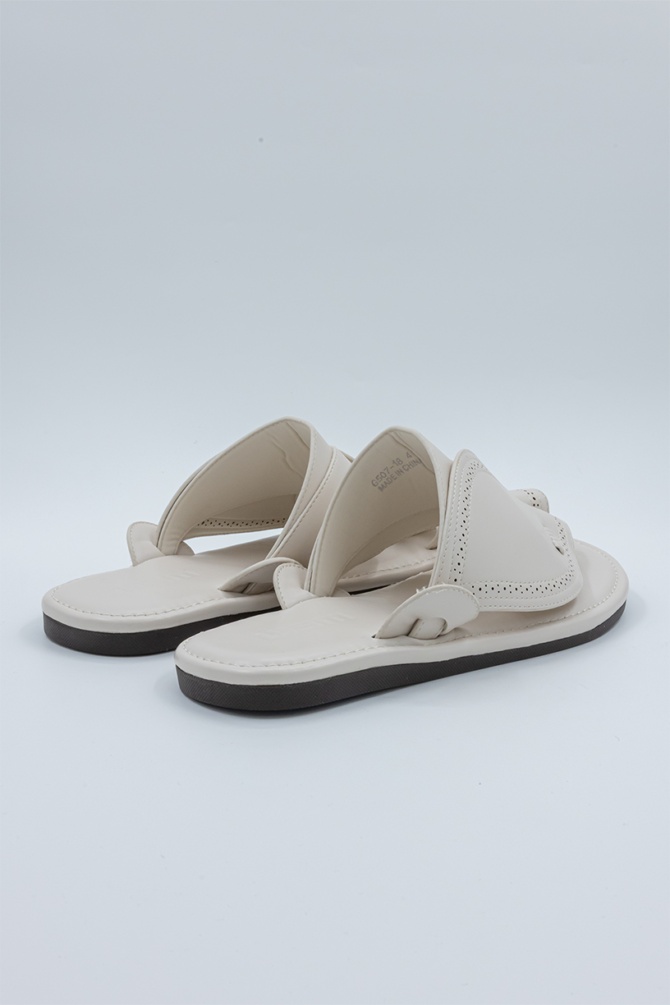 AlShiaka Wesm Off White Oriental Leather Men’s Slippers - Image 3
