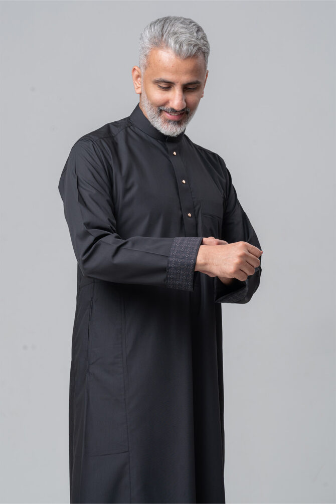 Al Shiaka men’s Trendy Thobe – Black - Image 6