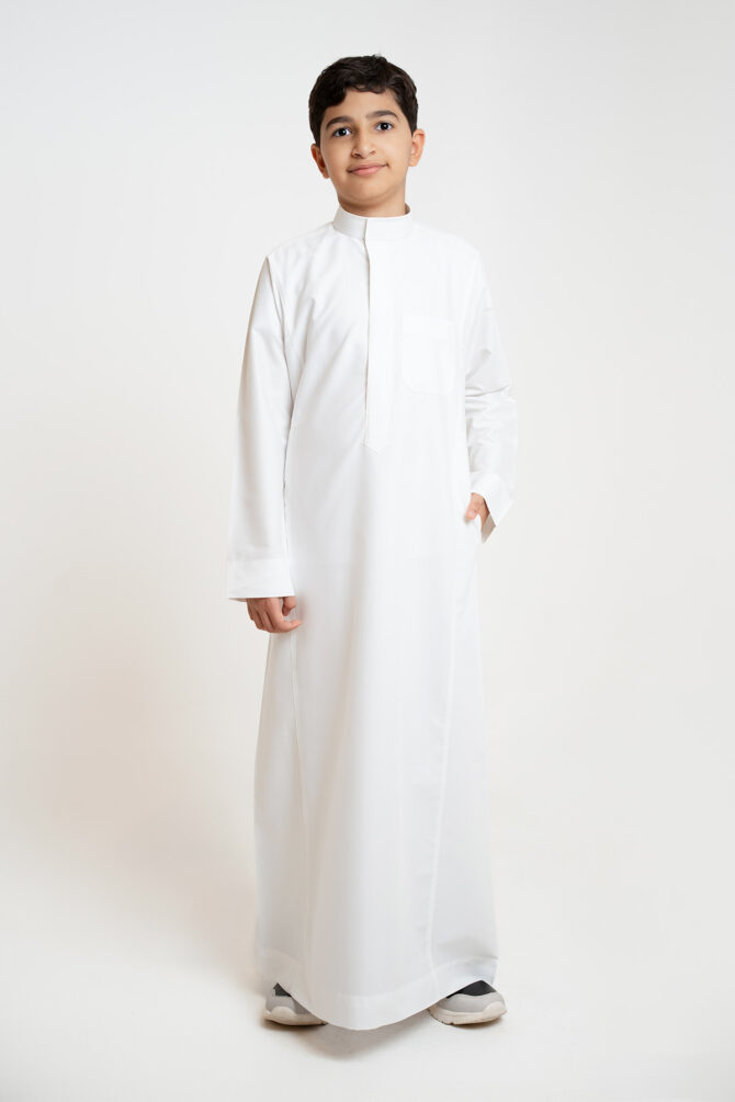 Al Shiaka Embroidered Thobe – Creamy for youth - Image 3