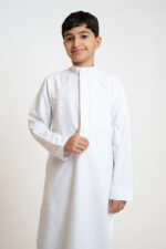 Al Shiaka Embroidered youth thobe – White