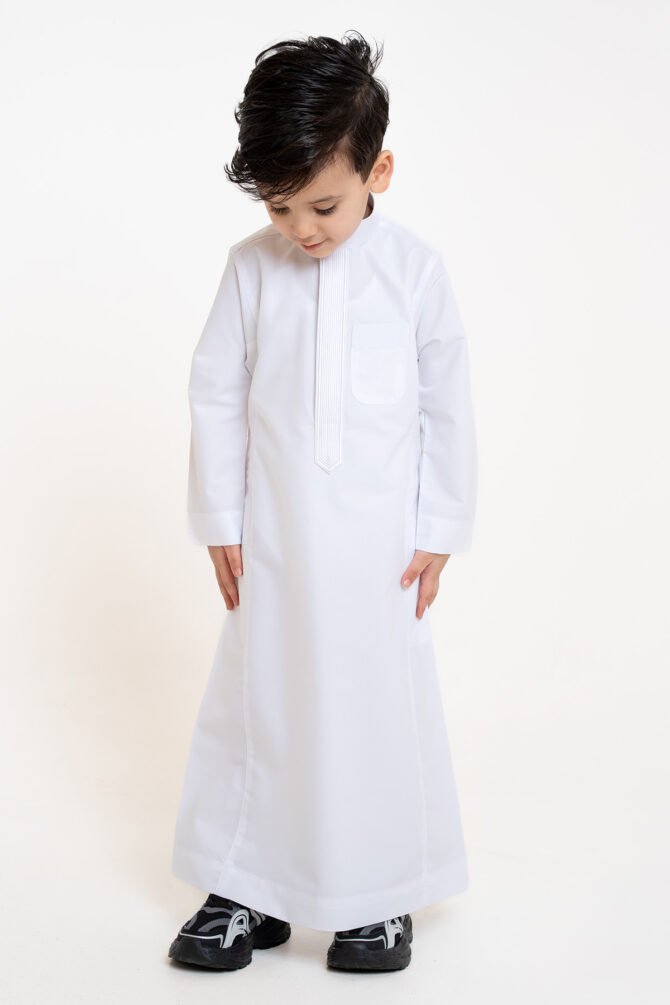 ⁦ثوب الشياكة زخرفات ولادي – أبيض⁩ - الصورة ⁦6⁩
