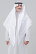 Men’s embroidered thobe - Light gray - Image 5