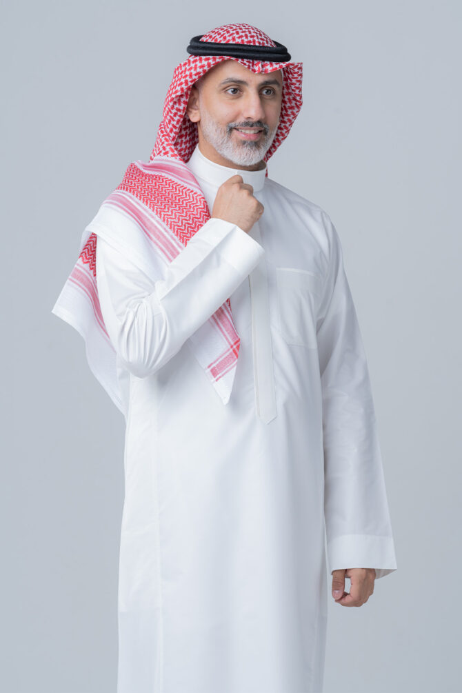 ⁦ثوب الشياكة زخرفات رجالي - كريمي⁩ - الصورة ⁦3⁩