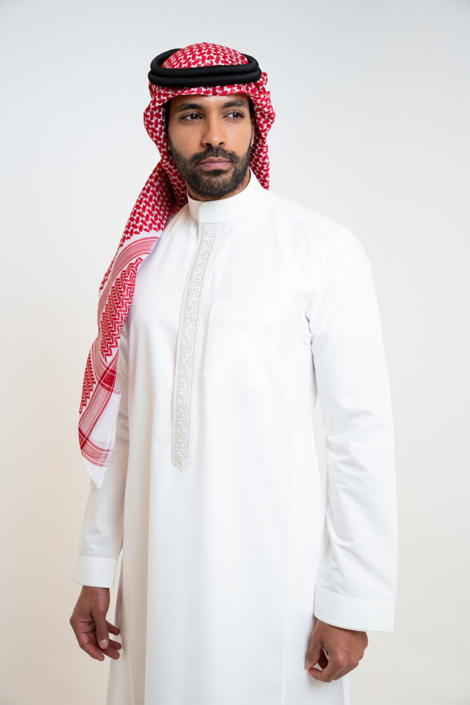 Men’s embroidered thobe - Creamy - Image 2