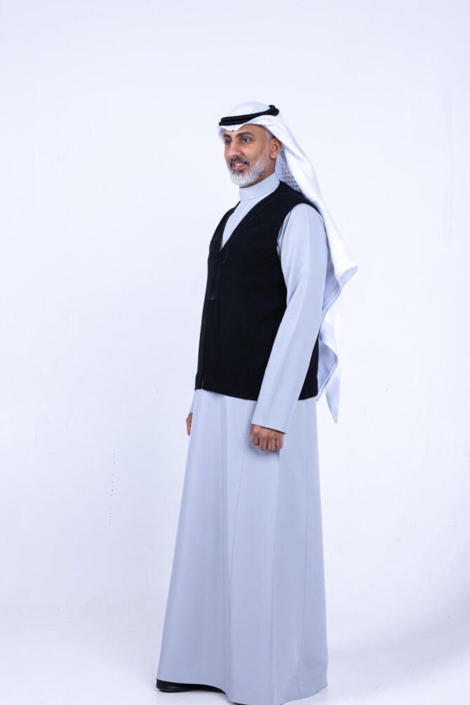 ⁦سديري الشياكة الرجالي المطرّز, أسود⁩ - الصورة ⁦2⁩